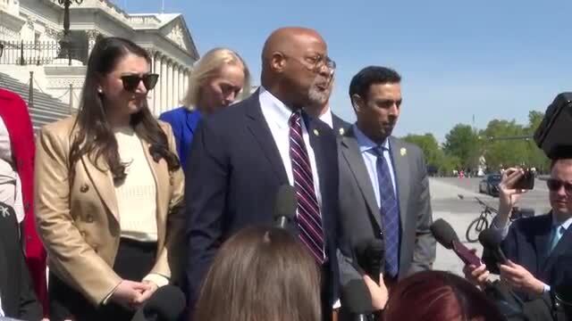 House Democrats on Iran War Powers Resolution Effort